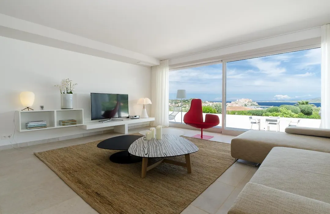 La Villa Calvi-1
